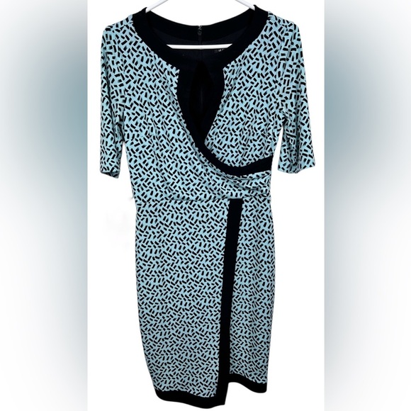 Le Château graphic retro dress, S, belted, peephole neckline, ‘40s style wrap - Picture 6 of 10